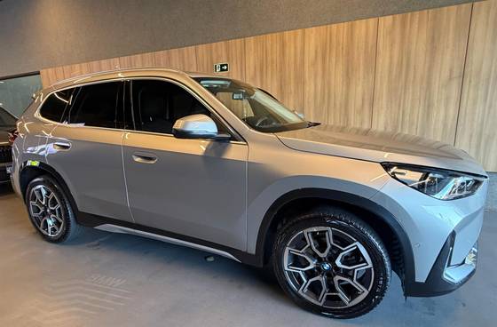 BMW X1 2.0 16V TURBO GASOLINA SDRIVE20I X-LINE STEPTRONIC BMW X1 2.0 16V TURBO GASOLINA SDRIVE20I X-LINE STEPTRONIC
